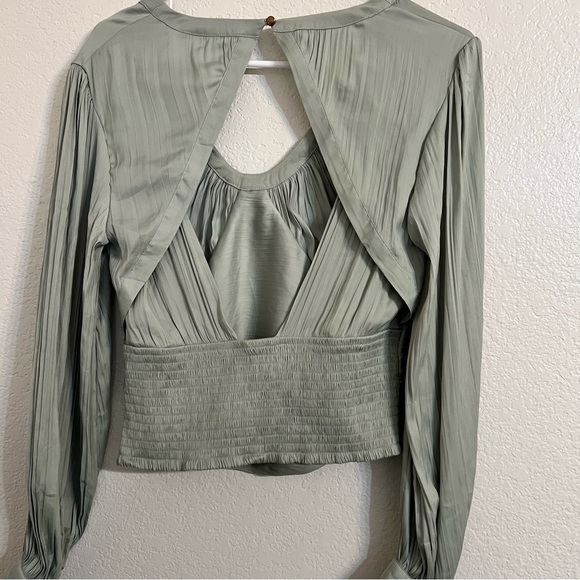 Anthropologie Blouson-Sleeve Blouse mint scoop neck chic open back small crop - Picture 5 of 12